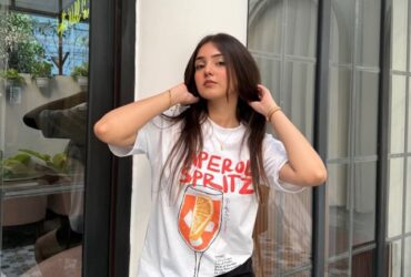 Call Girls In Daryaganj 𝟗𝟕𝟏𝟏𝟎𝟏𝟒𝟕𝟎𝟓 Escort Service
