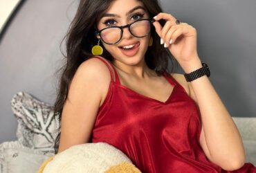 Call Girls In Mandi House 𝟗𝟕𝟏𝟏𝟎𝟏𝟒𝟕𝟎𝟓 Escort Service
