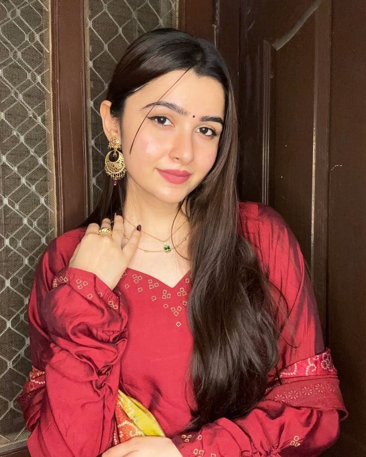 Call Girls In Triclopyr 𝟗𝟕𝟏𝟏𝟎𝟏𝟒𝟕𝟎𝟓 Escort Service