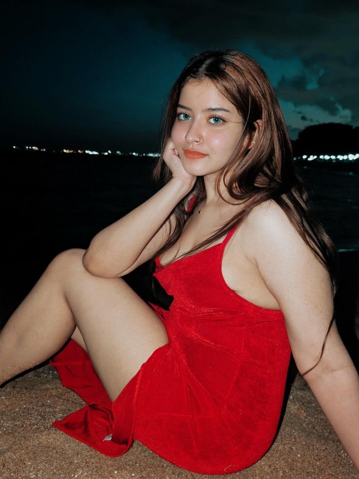 Call Girls in Ashok Vihar—>(( 𝟵𝟲𝟰𝟯𝟵𝟬𝟬𝟬𝟭𝟴 ))—>Delhi NCR