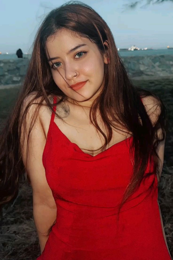 Call girls in New Friends Colony (Delhi) 𝟵𝟲𝟰𝟯𝟵𝟬𝟬𝟬𝟭𝟴 (Low Rate )