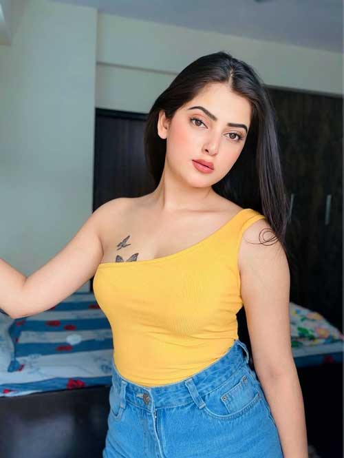 Low rate Call girls in Adarsh Nagar Delhi | 9899985641