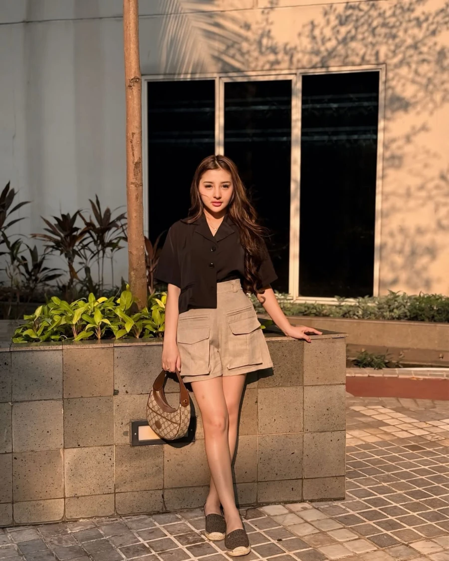 Low rate Call girls in Aiims Metro Delhi | 9899985641